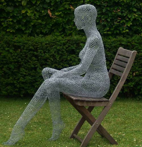 Derek Kinzett, intricate wire sculptures