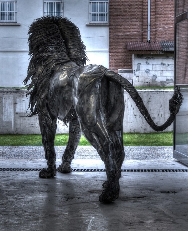 Aslan, sculpture by Selçuk Yilmaz
