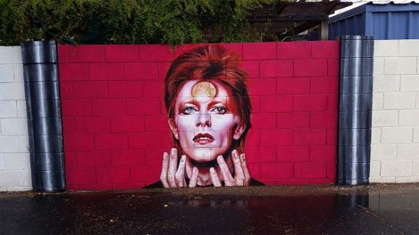 Incredible David Bowie tribute in Phoenix, AZ by Maggie Keane