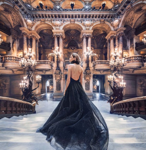 Girls in dresses against backgrounds, photography by Kristina Makeeva