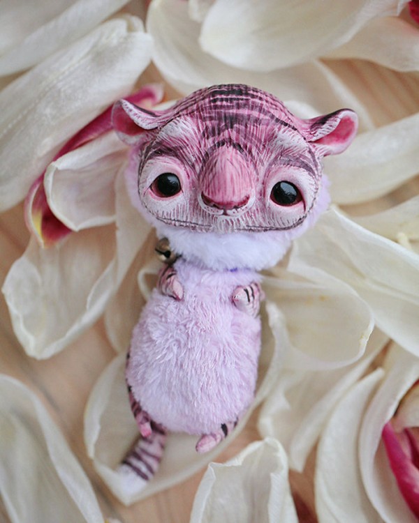 Super cute and creepy dolls created by Anna Nazarenko