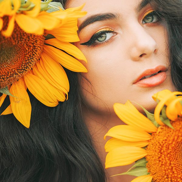 Sunflower Girl, photography by Jovana Rikalo