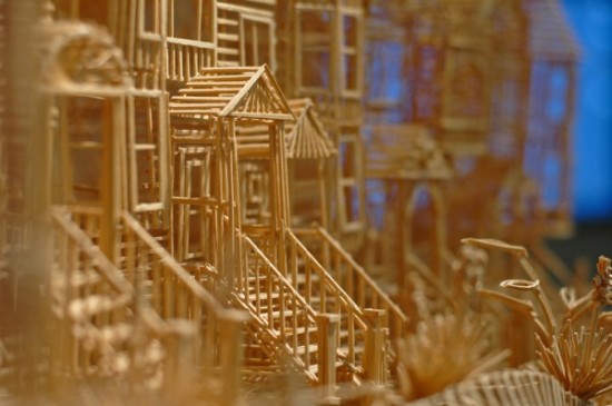 Magnificent piece made with over 100,000 toothpicks by Scott Weaver