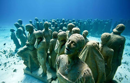 The silent evolution, underwater sculptures by Jason deCaires Taylor