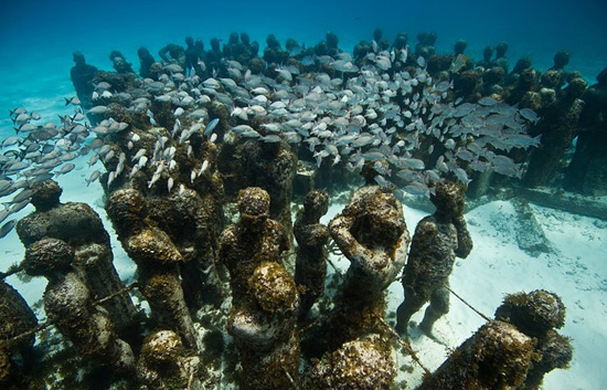 The silent evolution, underwater sculptures by Jason deCaires Taylor