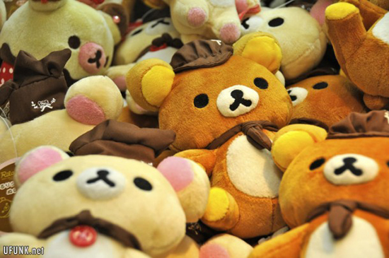 Plushes and Colors – Prize Machine in Tokyo