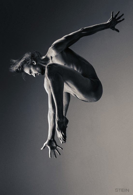 Oleg Markov, dancer Ballet Theatre of Boris Eifman - photography by Vadim Stein