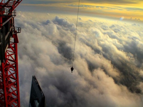 Crane operator captures stunning photos of Shanghai from above