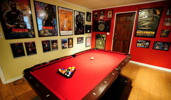 How to design the perfect gaming room/man cave