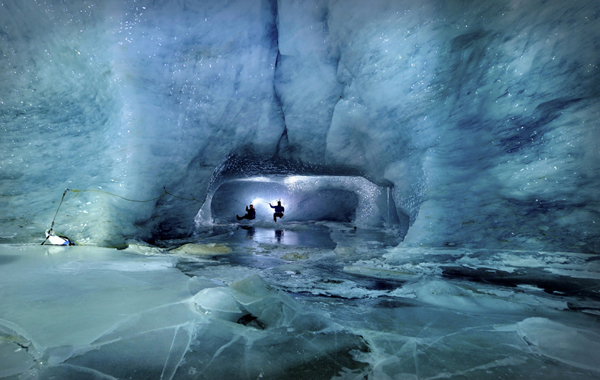 Underworld: the intrepid cave photography of Robbie Shone