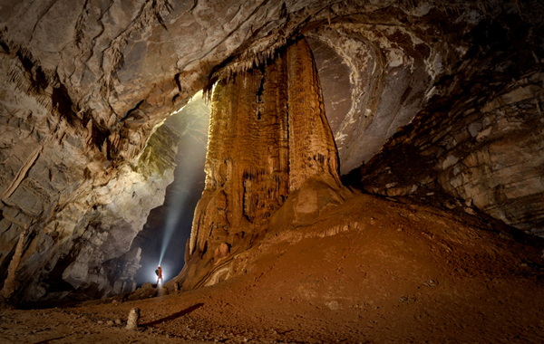Underworld: the intrepid cave photography of Robbie Shone