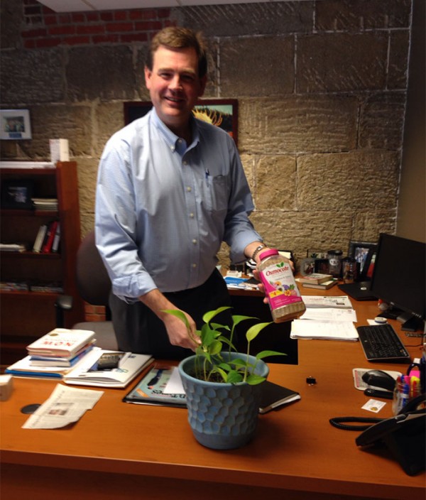 A coworker asked this guy to watch her plant for 4 days