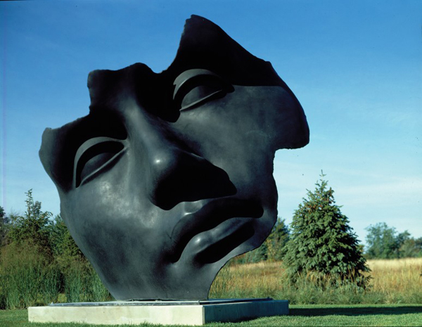 Igor Mitoraj, sculptures