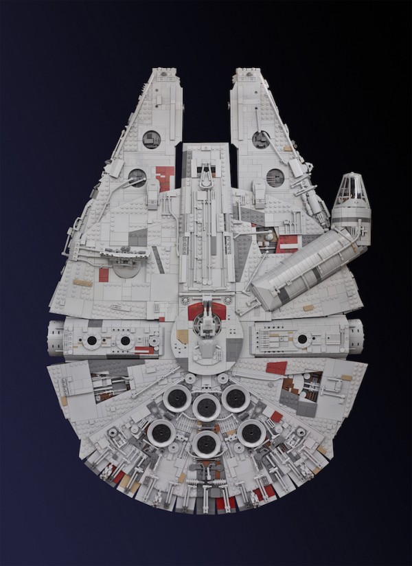 Iconic Millennium Falcon, impressive 7,500-piece replica by Marshal Banana