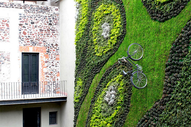 VERDEVERTICAL gardens - opportunity to reconnect with nature