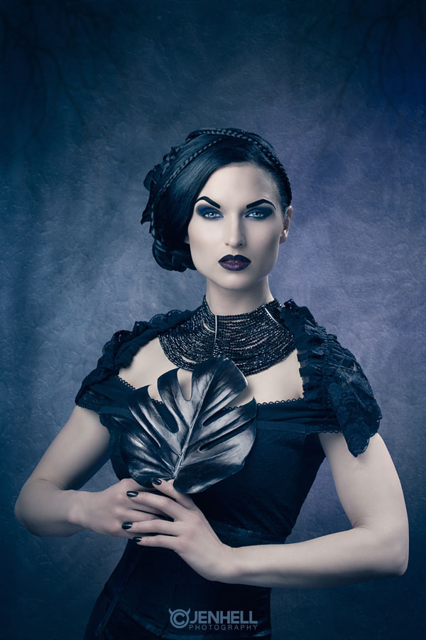 Dark Monstera Queen, digital photography by Jenny Hellström
