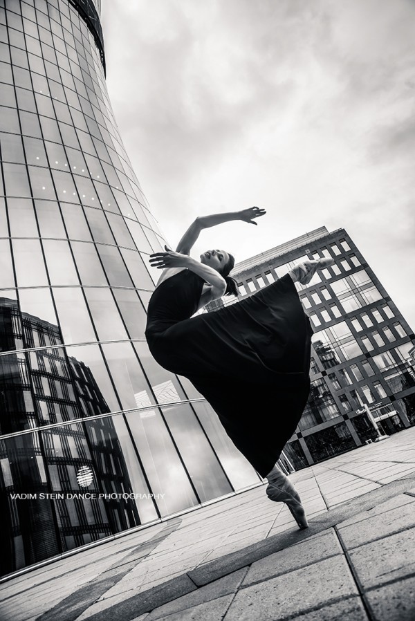 Natalia Povoroznyuk. Dance in the city, photography by Vadim Stein ...