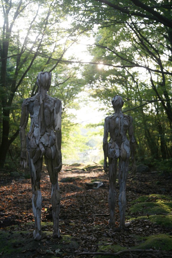 Haunting driftwood sculptures by Nagato Iwasaki