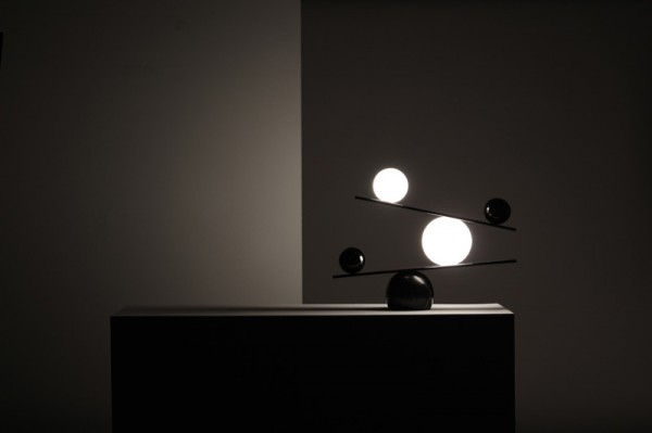 The Balance table lamp, designed by Victor Castanera