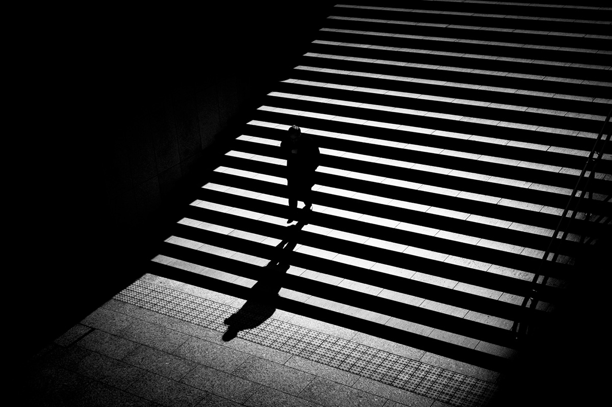 Street photography by Junichi Hakoyama - Ego - AlterEgo