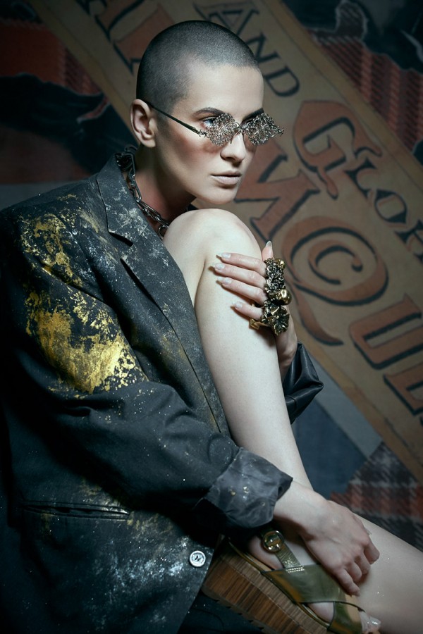 NOCTURNAL ANIMAL - A Tribute to Alexander McQueen, photography by Tomek Jankowski