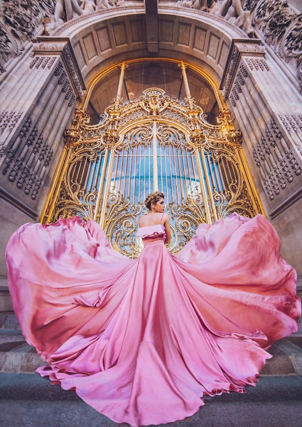 Girls in dresses against backgrounds, photography by Kristina Makeeva