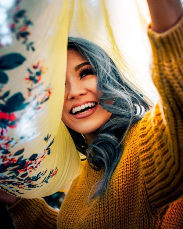 Colorful lifestyle portrait photography by Marco Trinidad