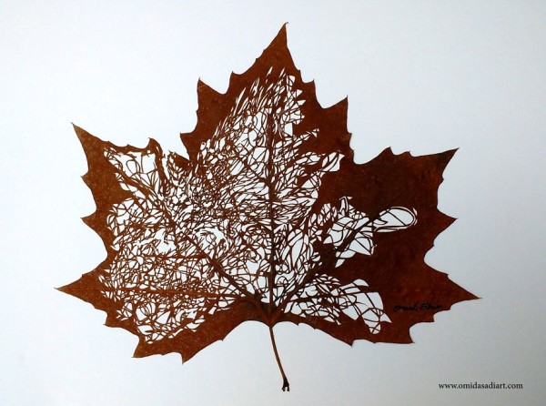 Omid Asadi, Leaf art by carefully cutting intricate scenes