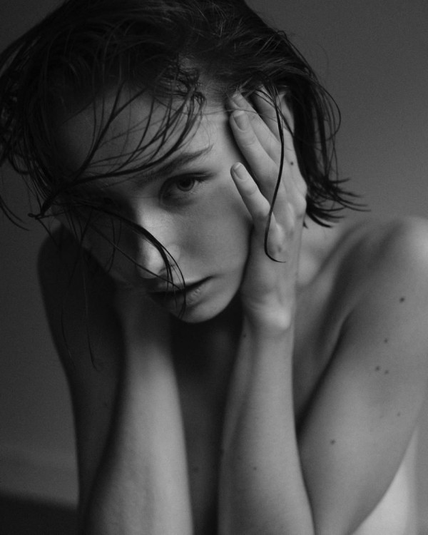 Black and white portrait photography by Jean-Marie Franceschi