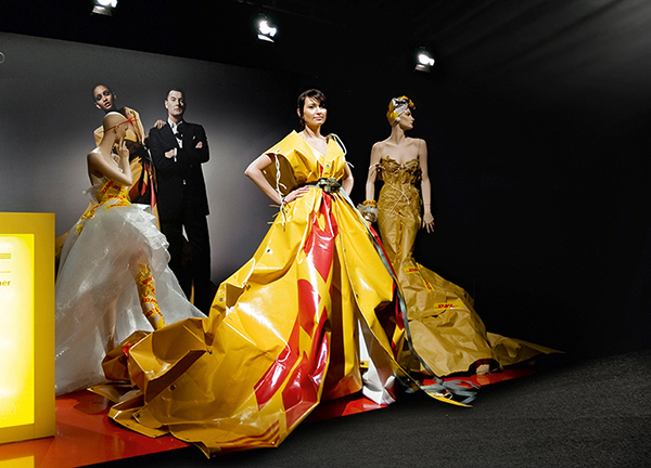 Te Bart, Haute Couture by DHL