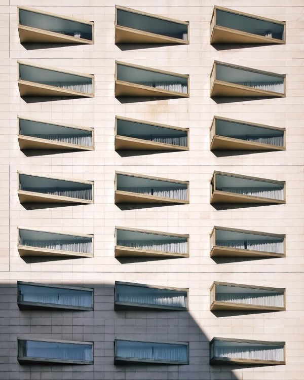 The Beauty of Barcelona’s building facades by Roc Isern