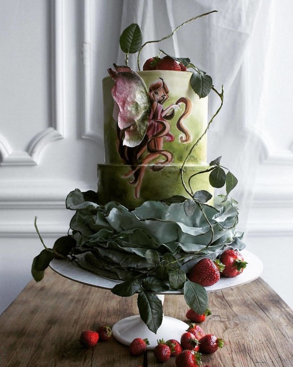 Elena Gnut, Stunning cakes that will blow you away