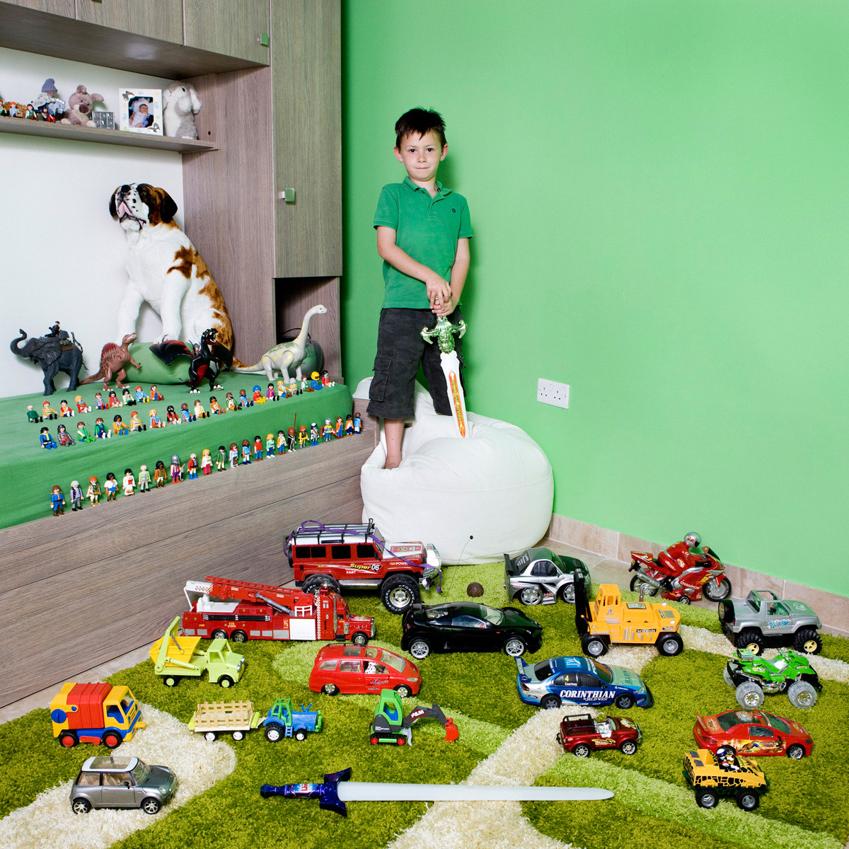 Toy Stories portraits of children and their toys around the world45
