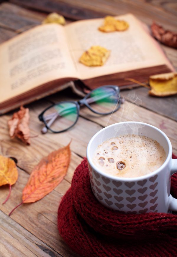 Ivan Zhukevych, Autumn mood. Book, coffee, leaves