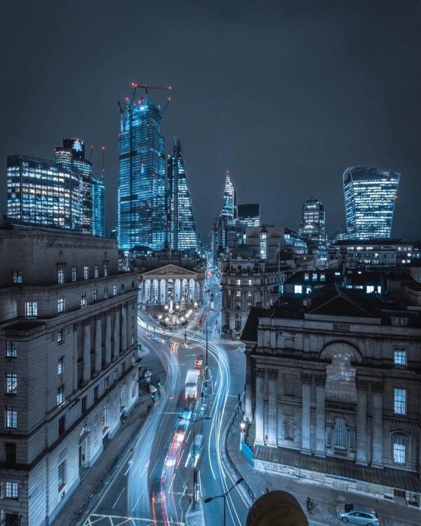 London after dark, street photography by Luke Holbrook